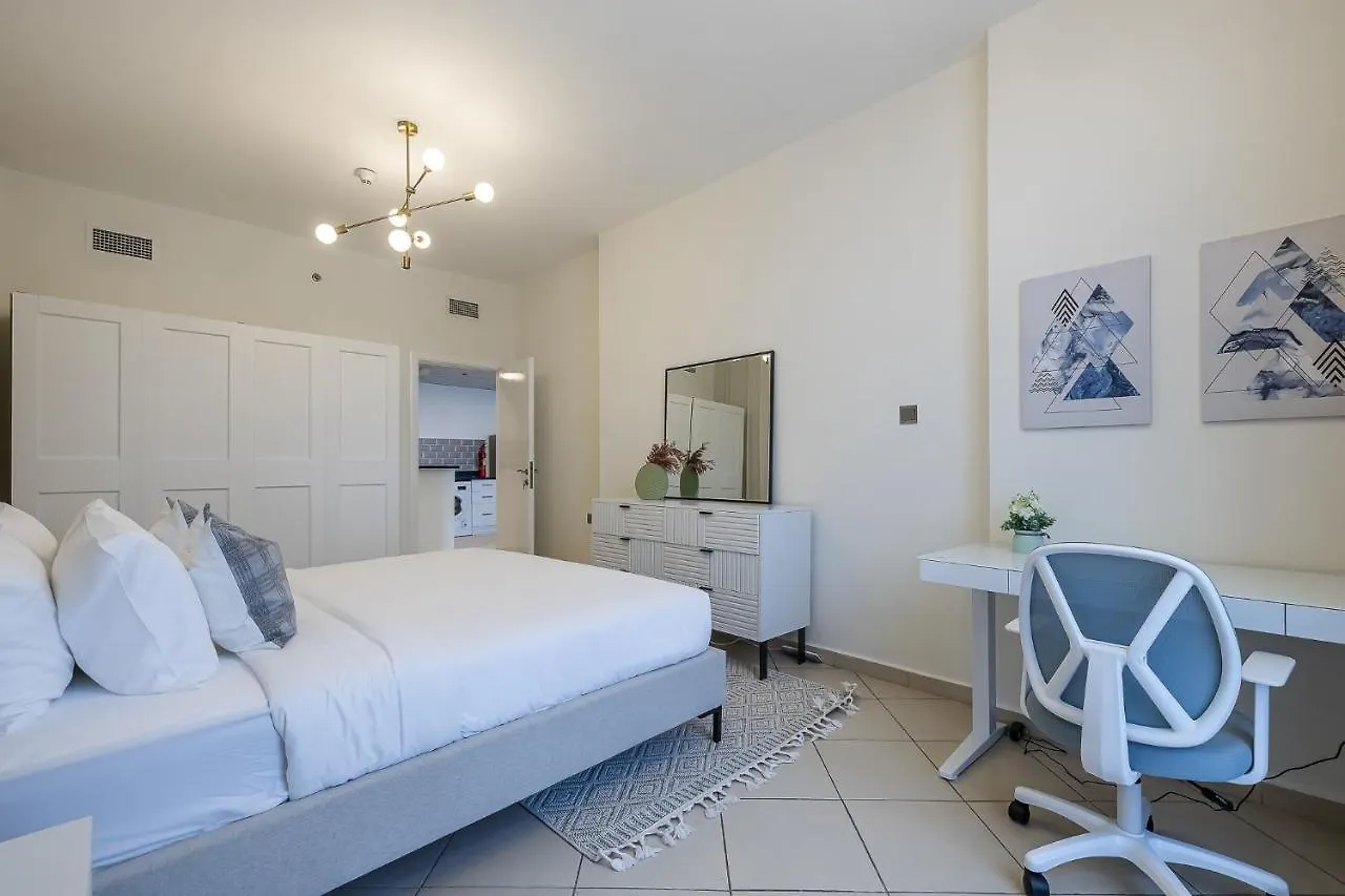 1Bdr Apartment I Close To Metro I Marina Diamond 4 ドバイ
