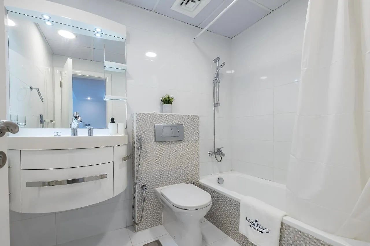 1Bdr Apartment I Close To Metro I Marina Diamond 4 ドバイ